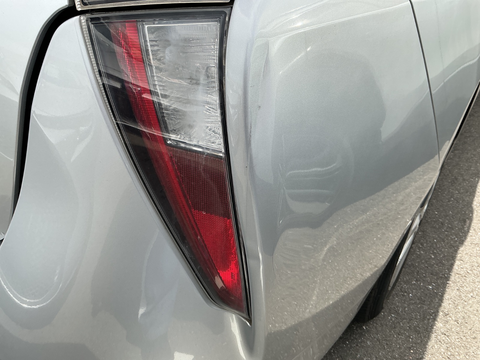 キズ・ヘコミ_56