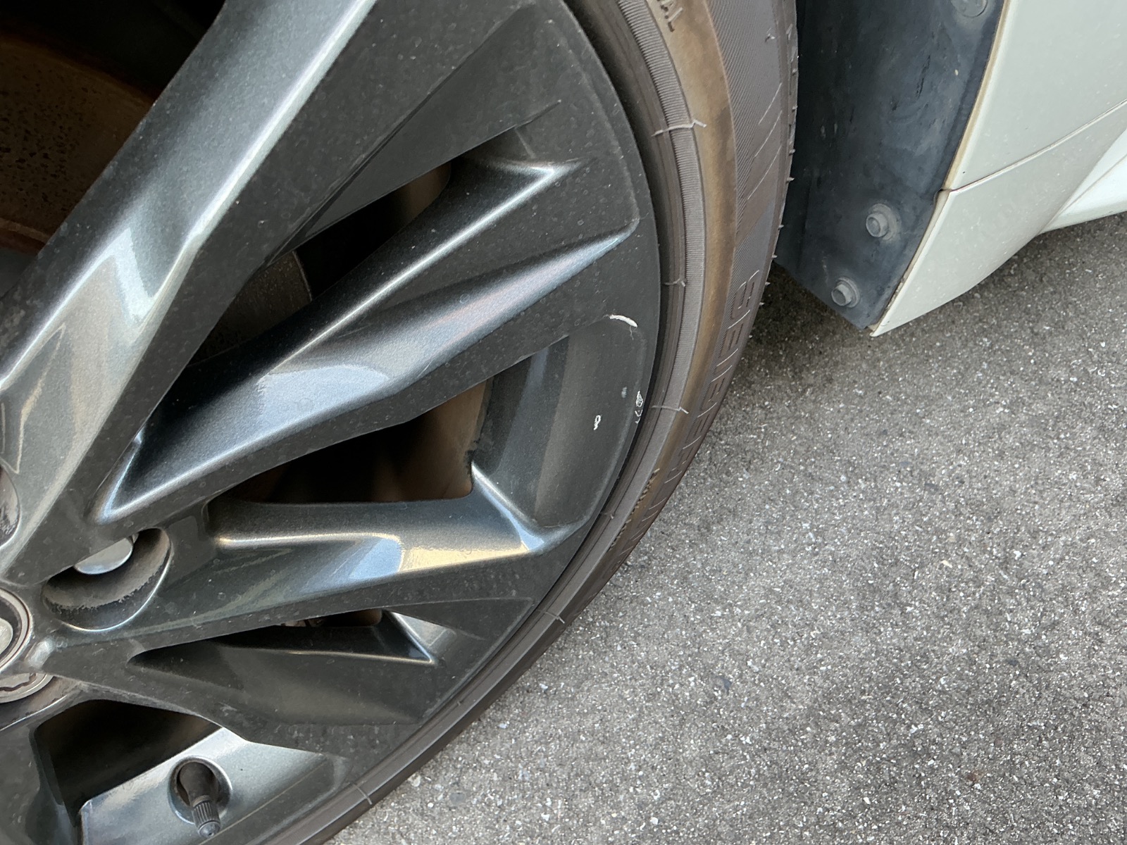 キズ・ヘコミ_59