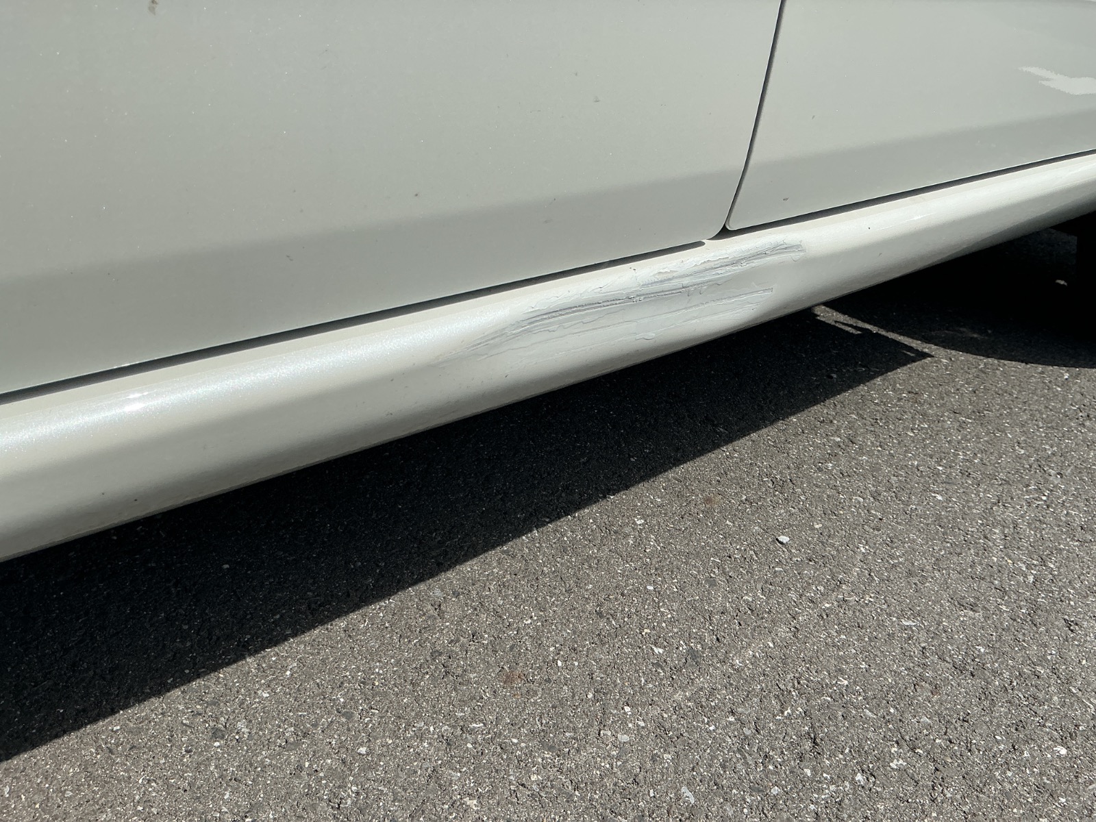 キズ・ヘコミ_21