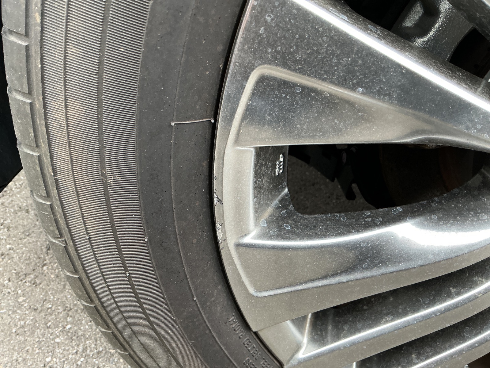 キズ・ヘコミ_62