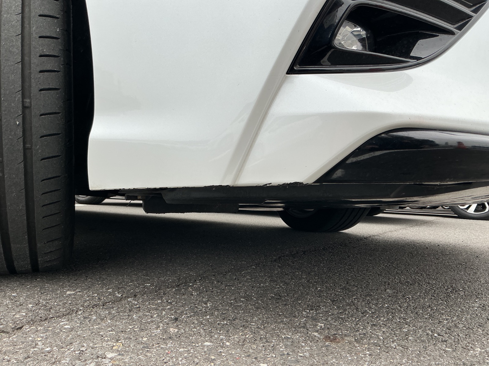 キズ・ヘコミ_06