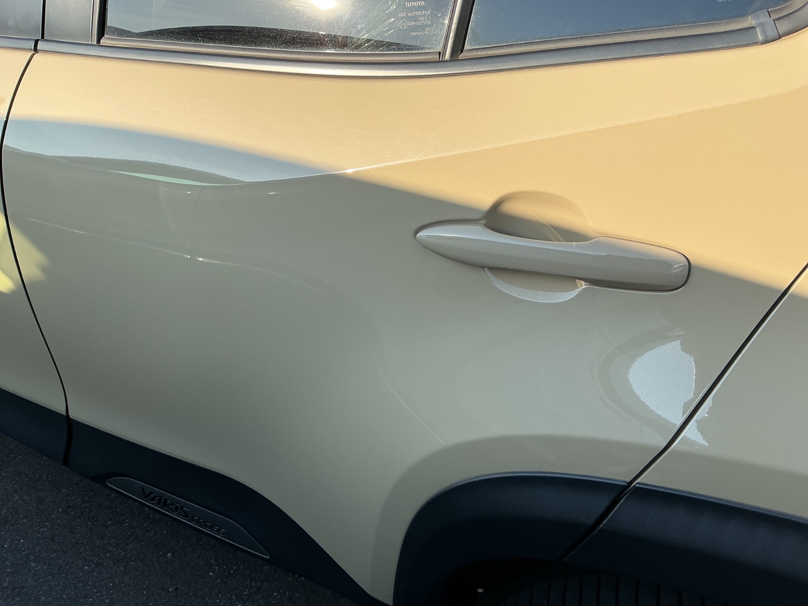 キズ・ヘコミ_25