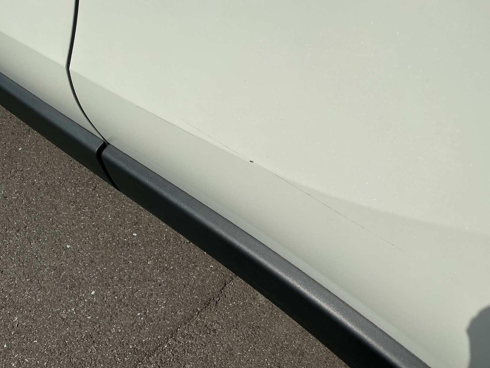 キズ・ヘコミ_24