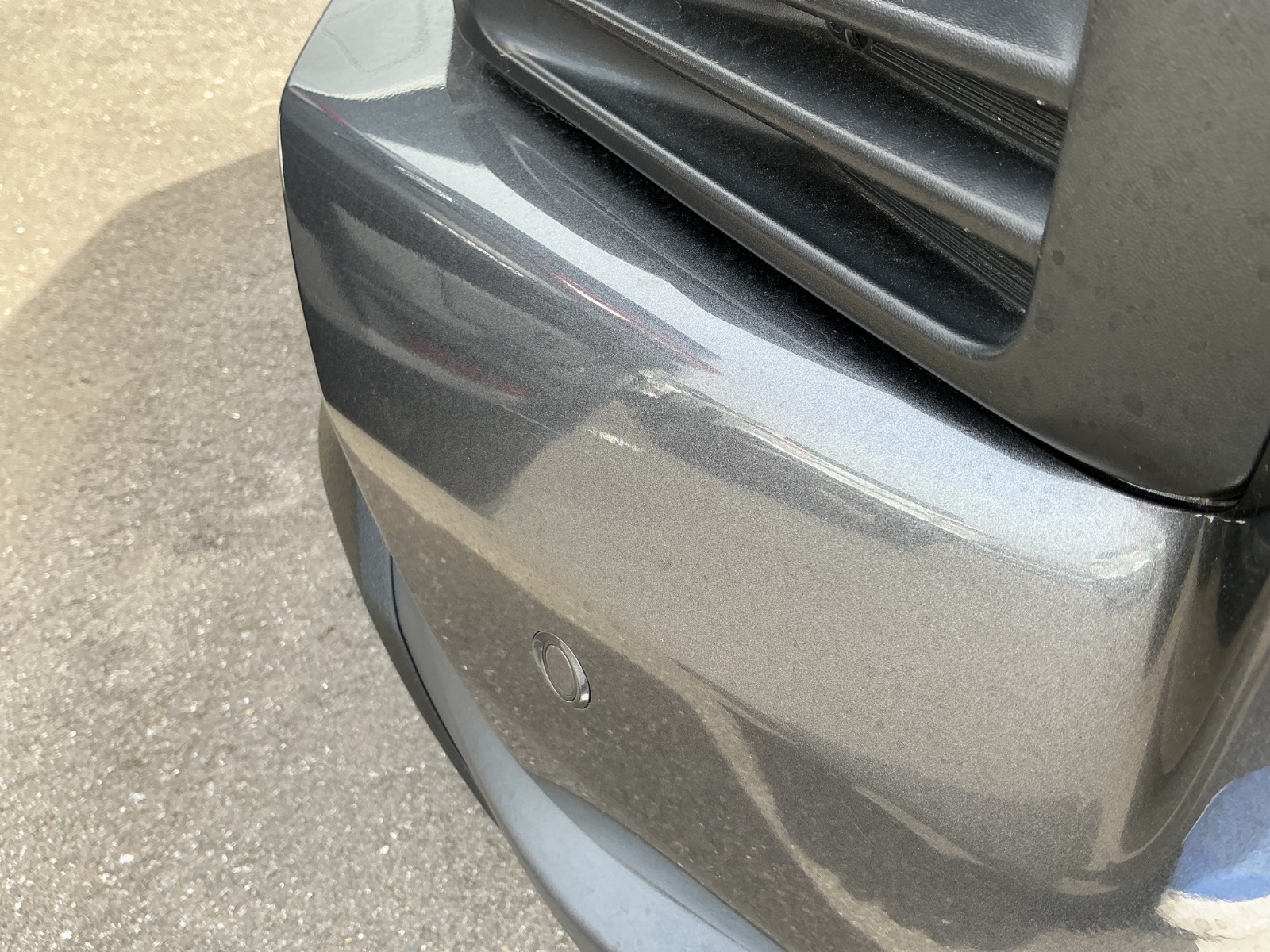 キズ・ヘコミ_05