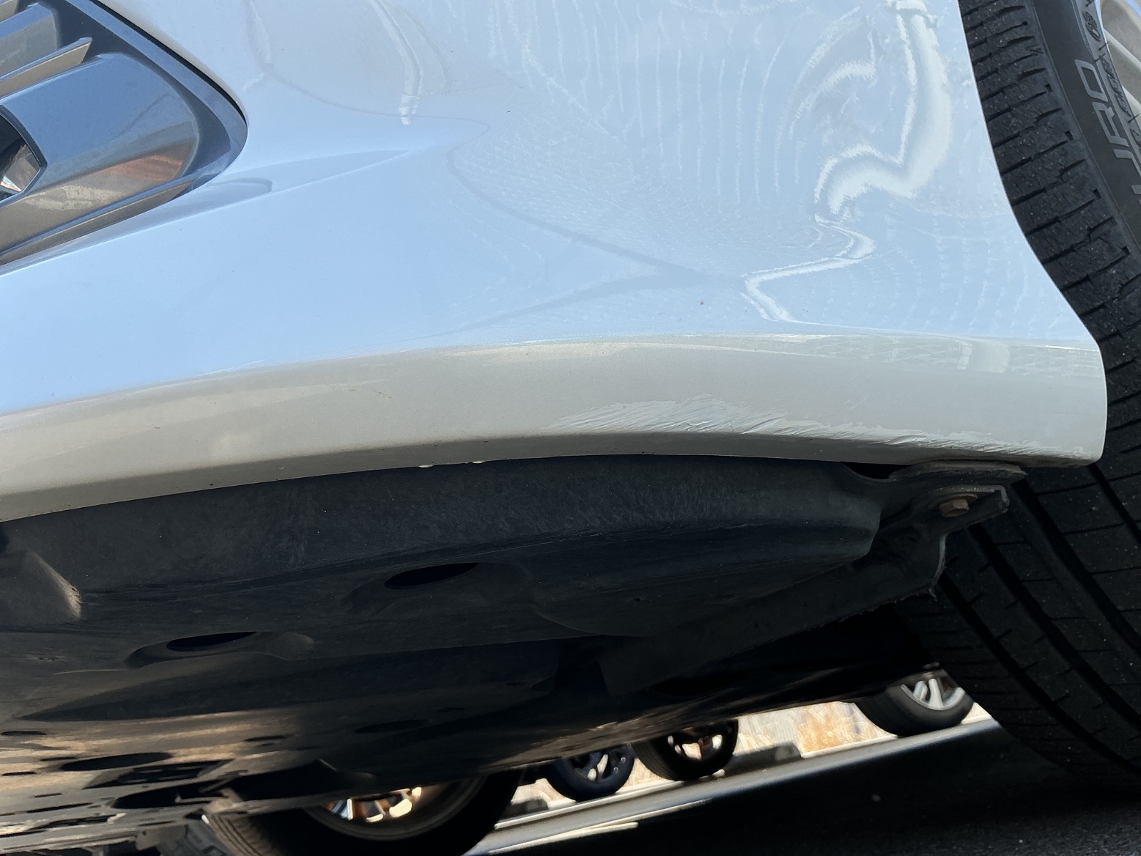 キズ・ヘコミ_05