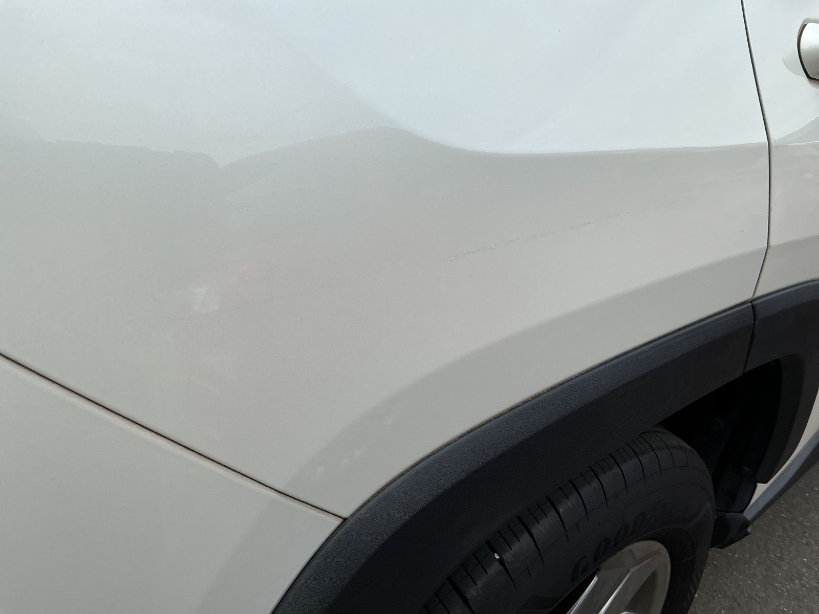 キズ・ヘコミ_41