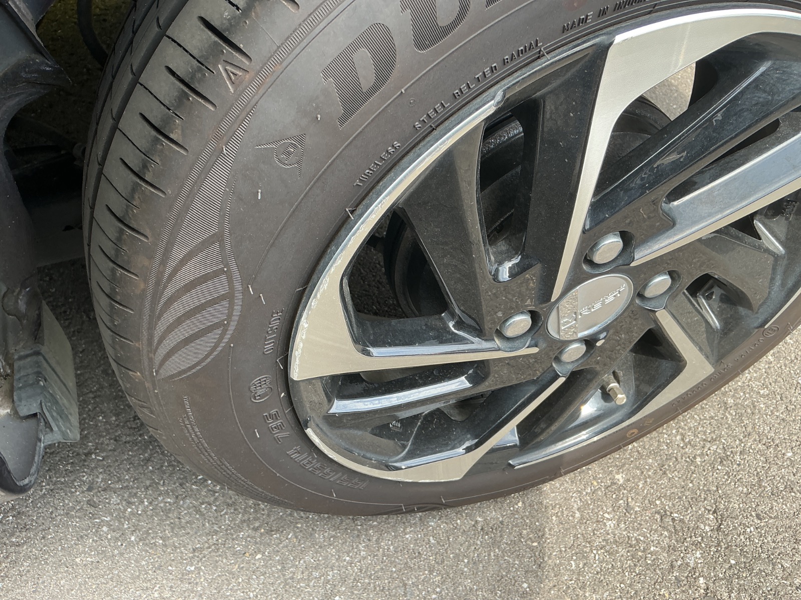 キズ・ヘコミ_61