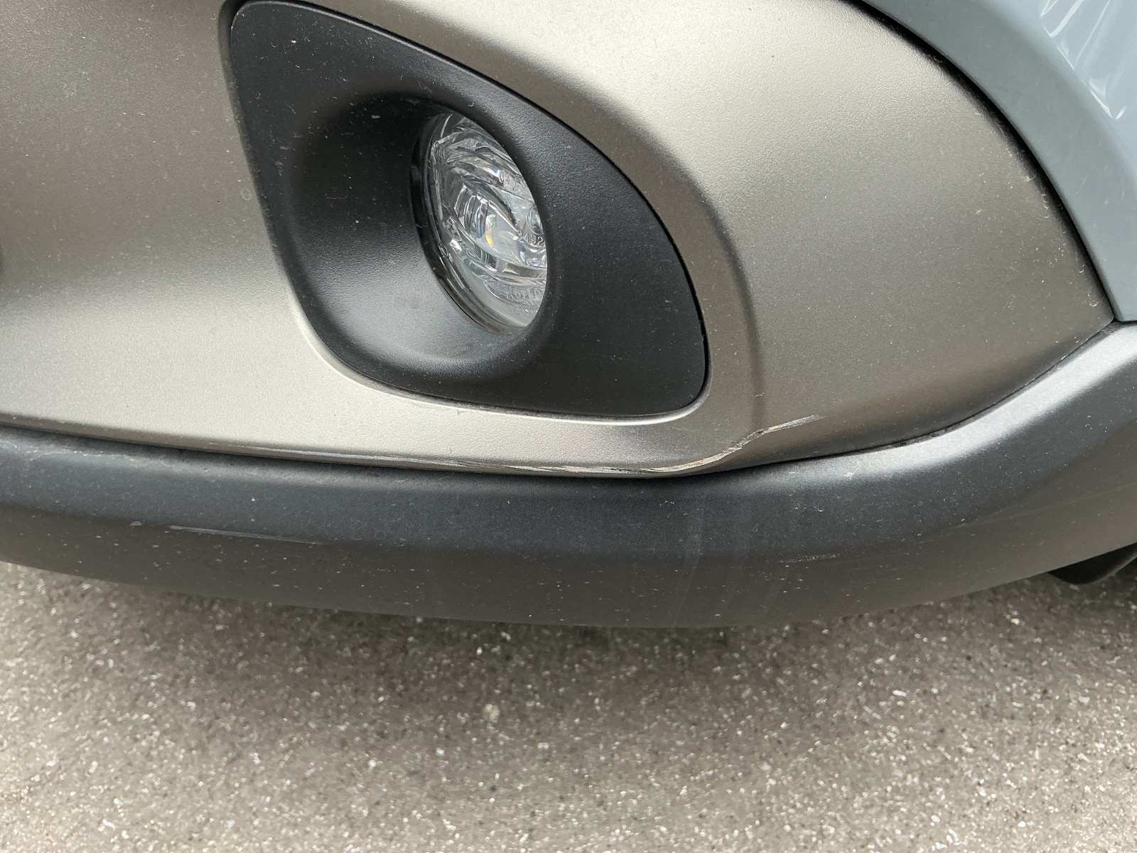 キズ・ヘコミ_05