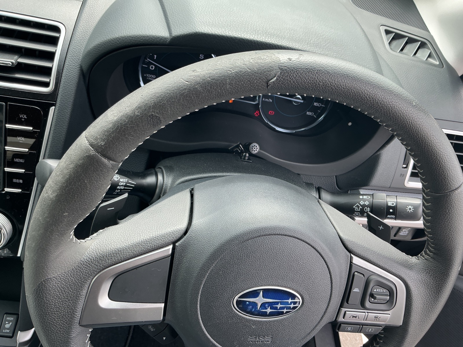 キズ・ヘコミ_64