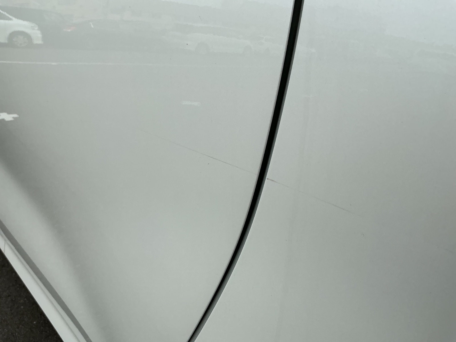 キズ・ヘコミ_25