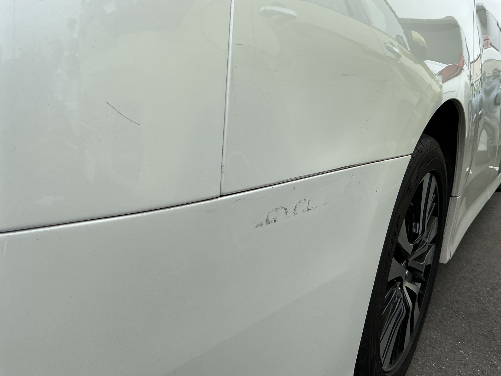 キズ・ヘコミ_56