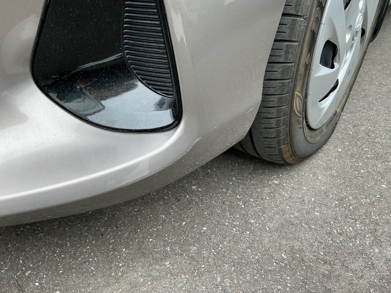 キズ・ヘコミ_05