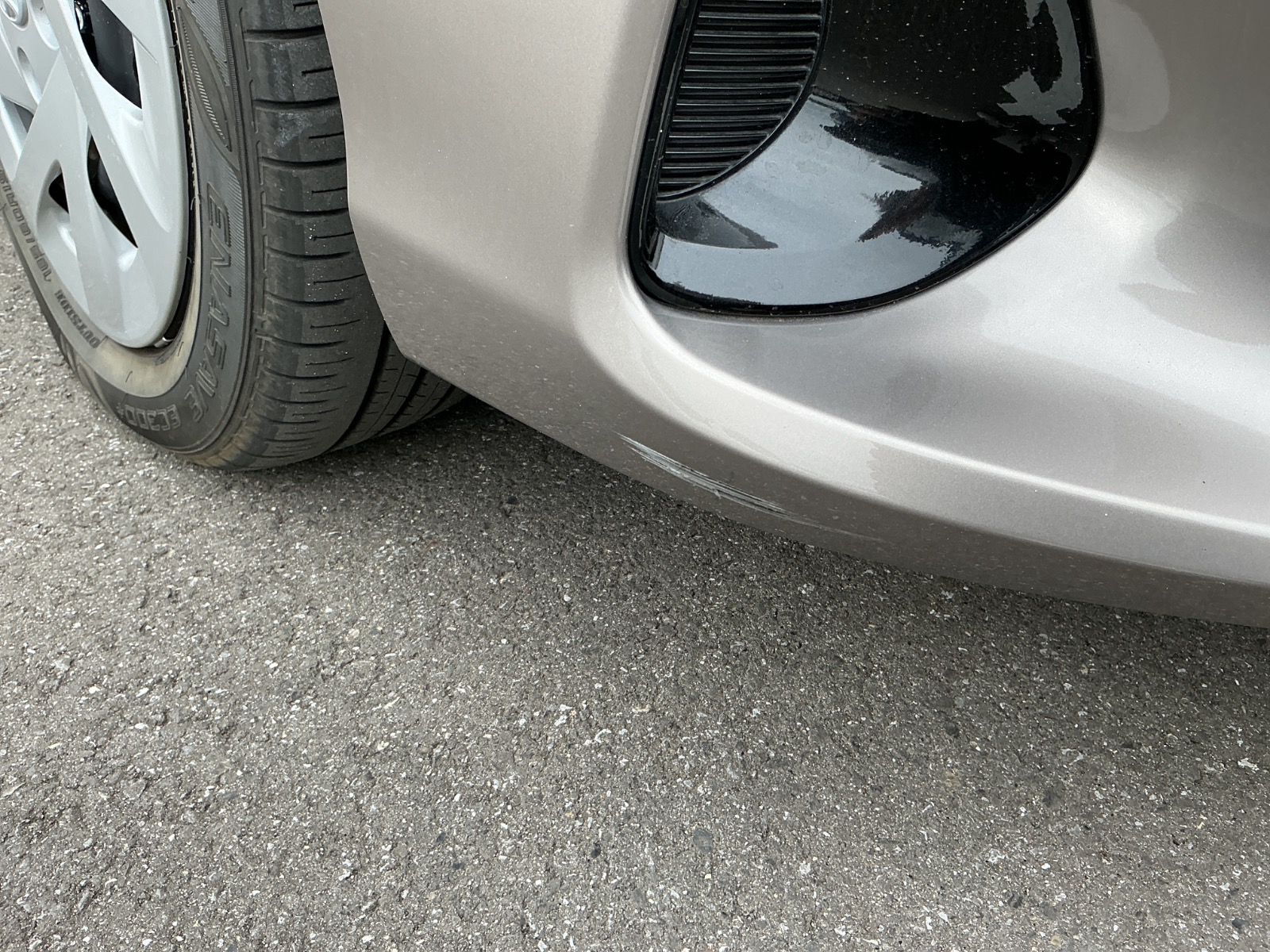 キズ・ヘコミ_06