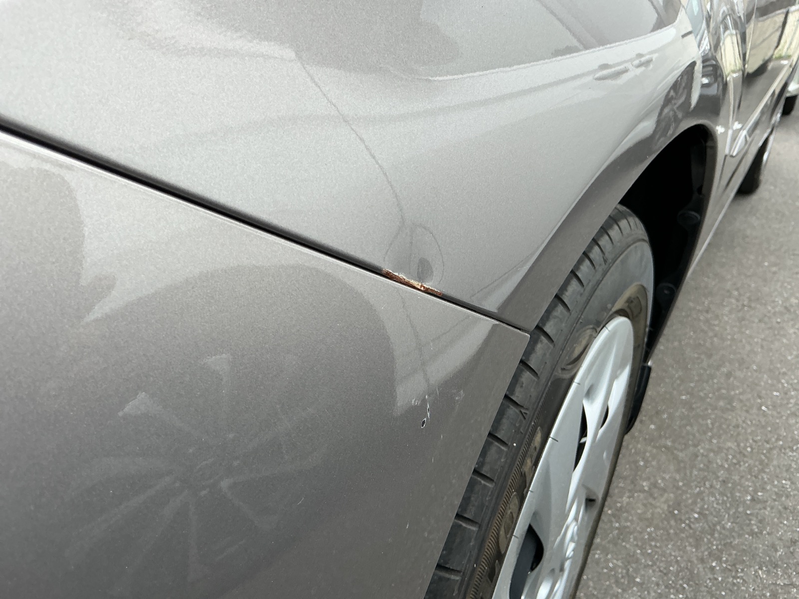 キズ・ヘコミ_10