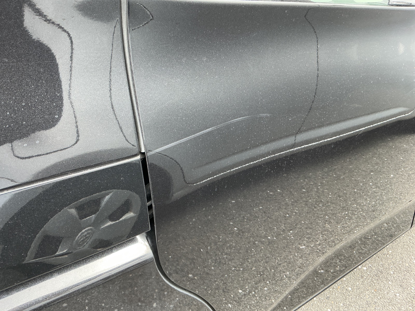 キズ・ヘコミ_27