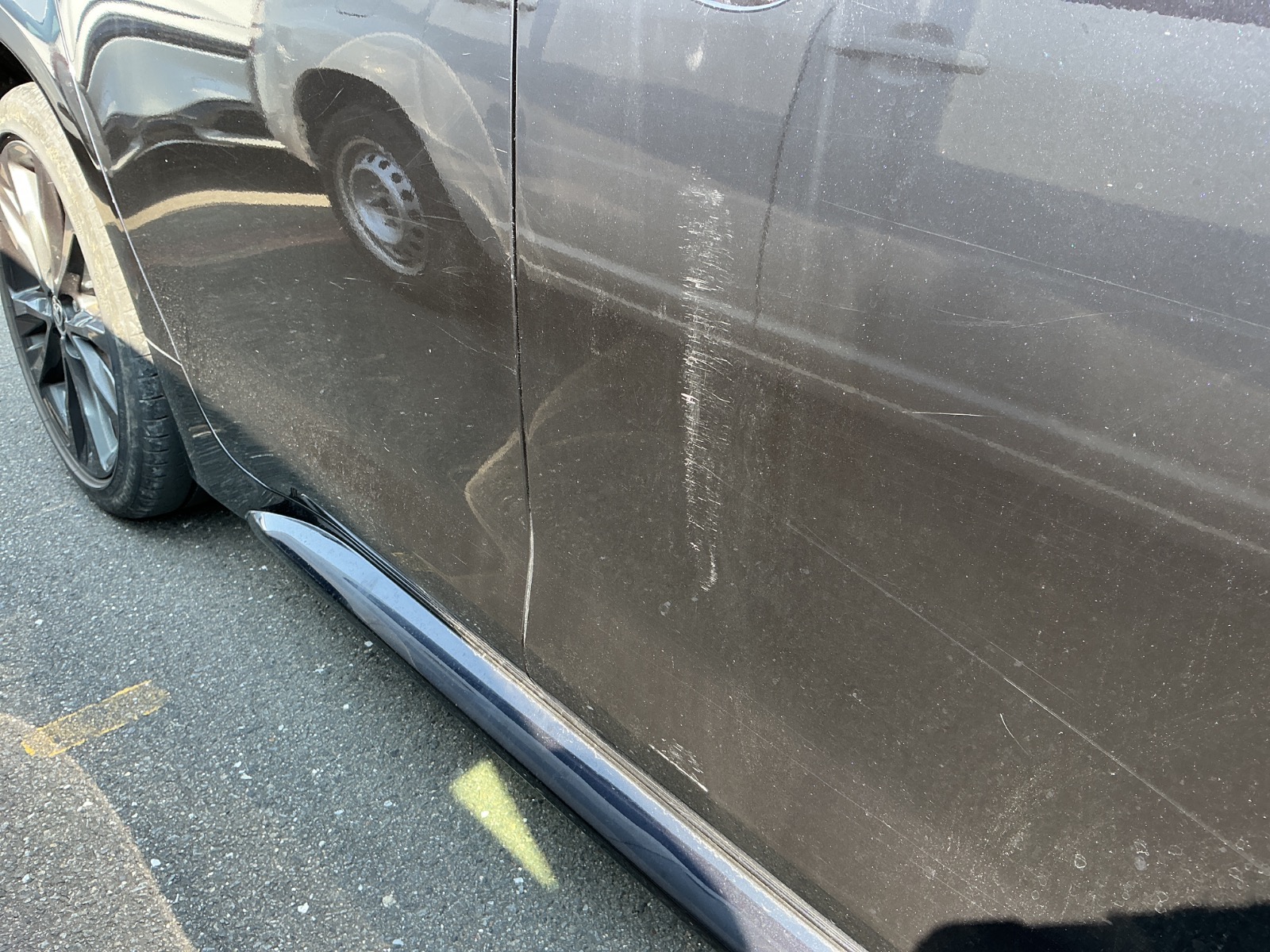 キズ・ヘコミ_19