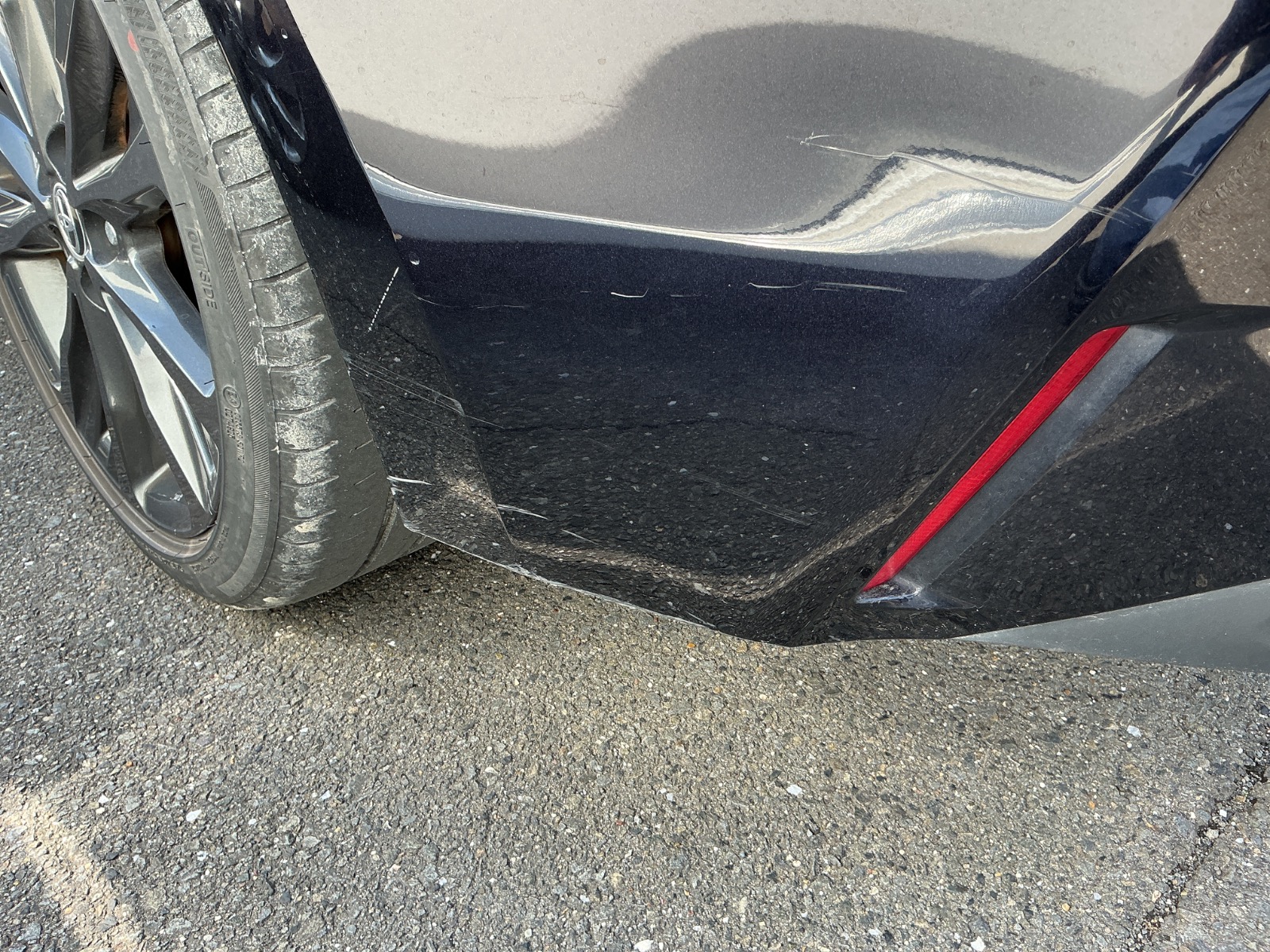 キズ・ヘコミ_55