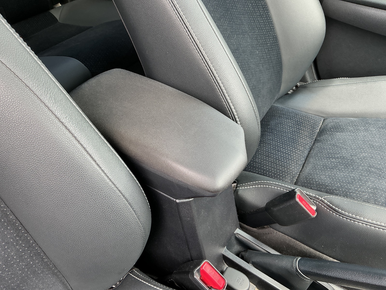 キズ・ヘコミ_66