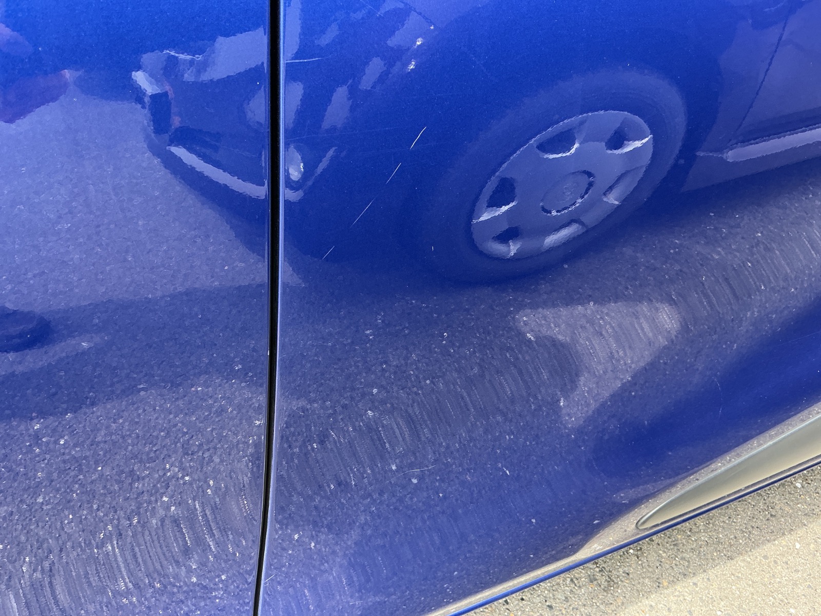 キズ・ヘコミ_24