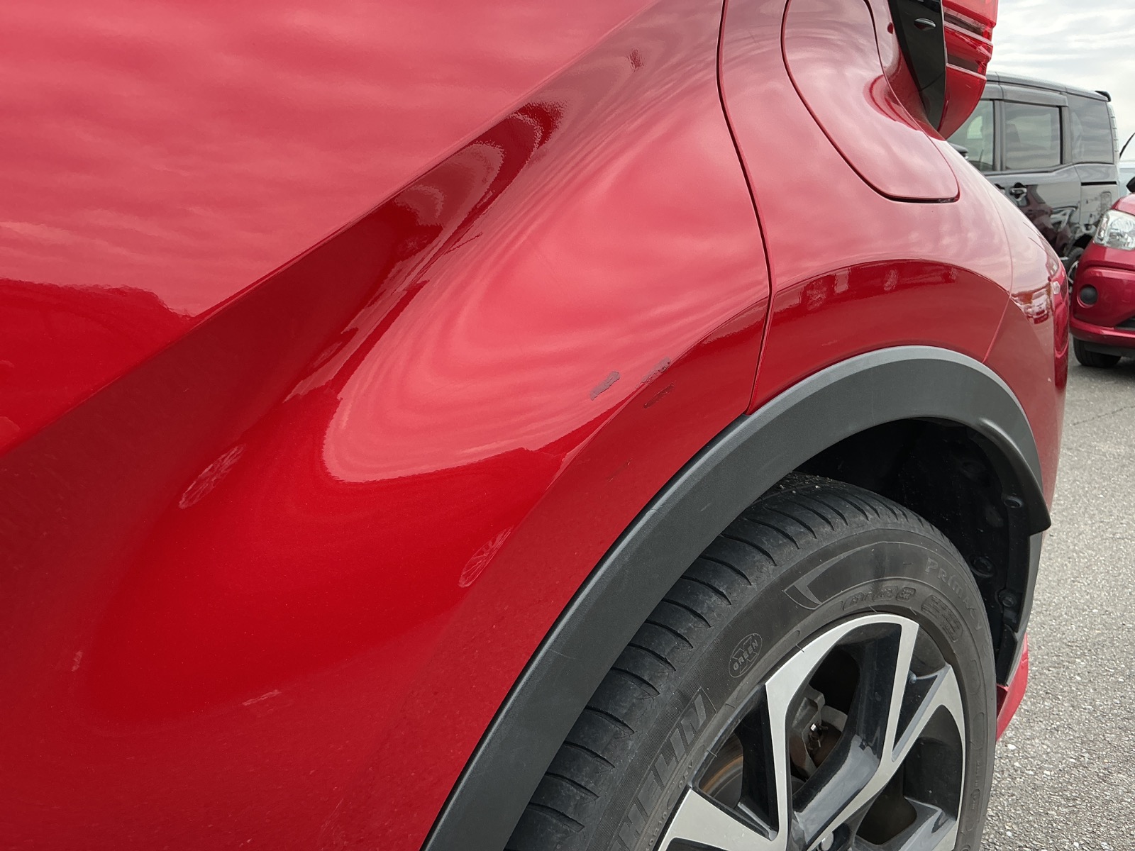 キズ・ヘコミ_25