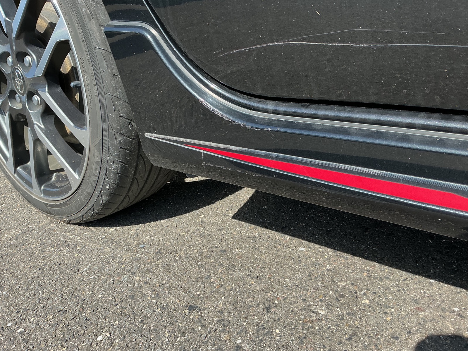 キズ・ヘコミ_23