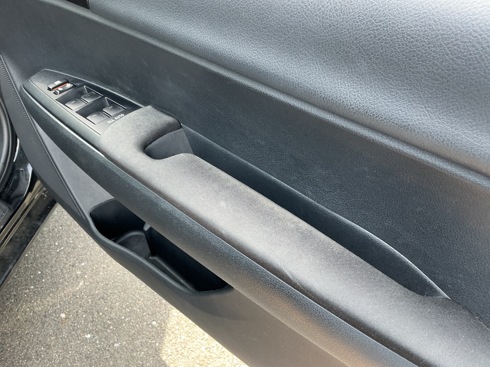 キズ・ヘコミ_64