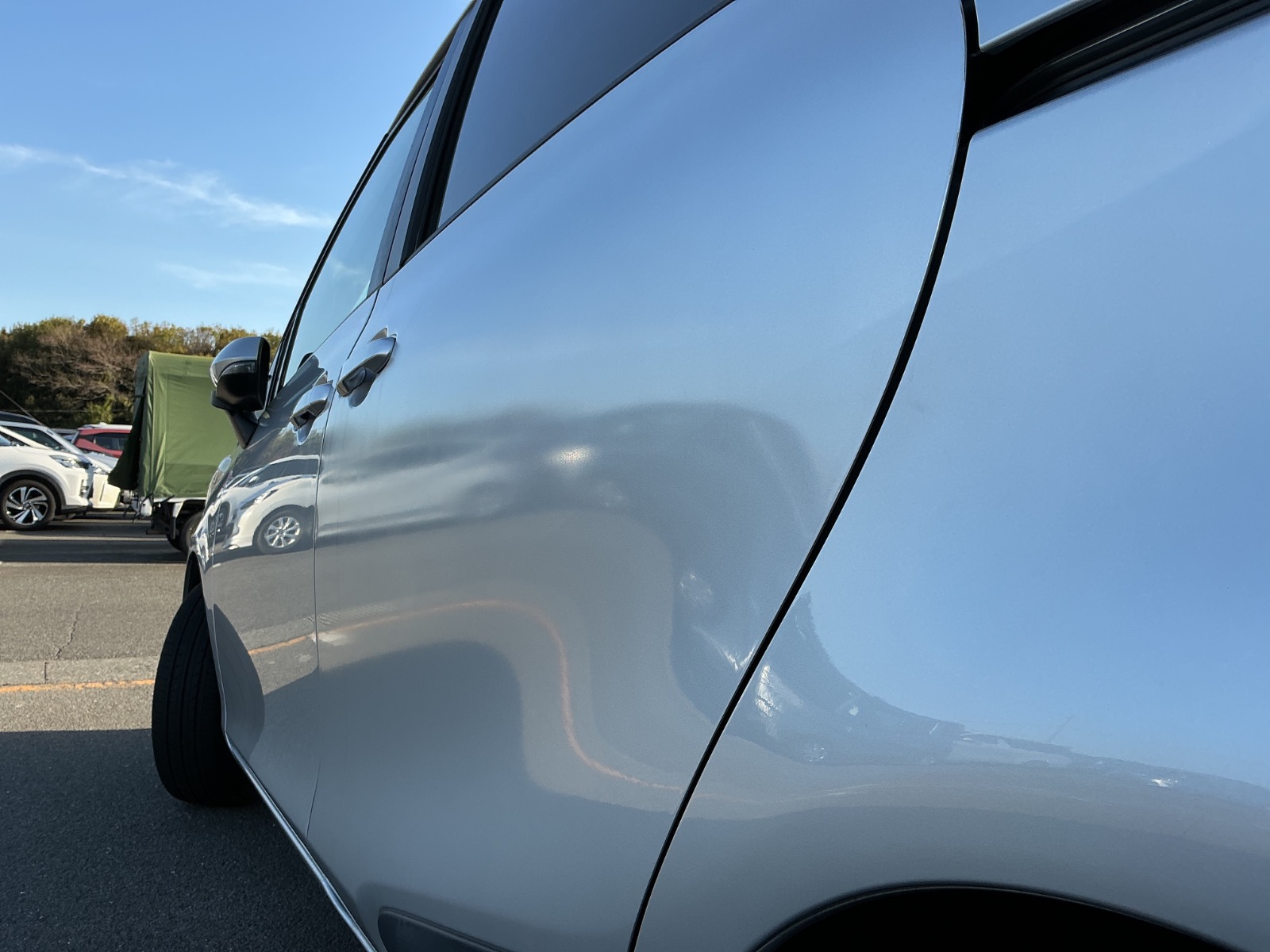 キズ・ヘコミ_24