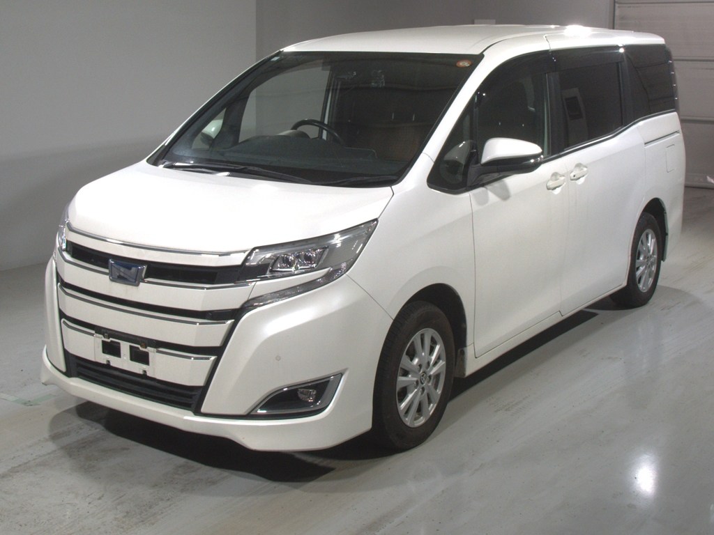 トヨタ ノア ハイブリッド G