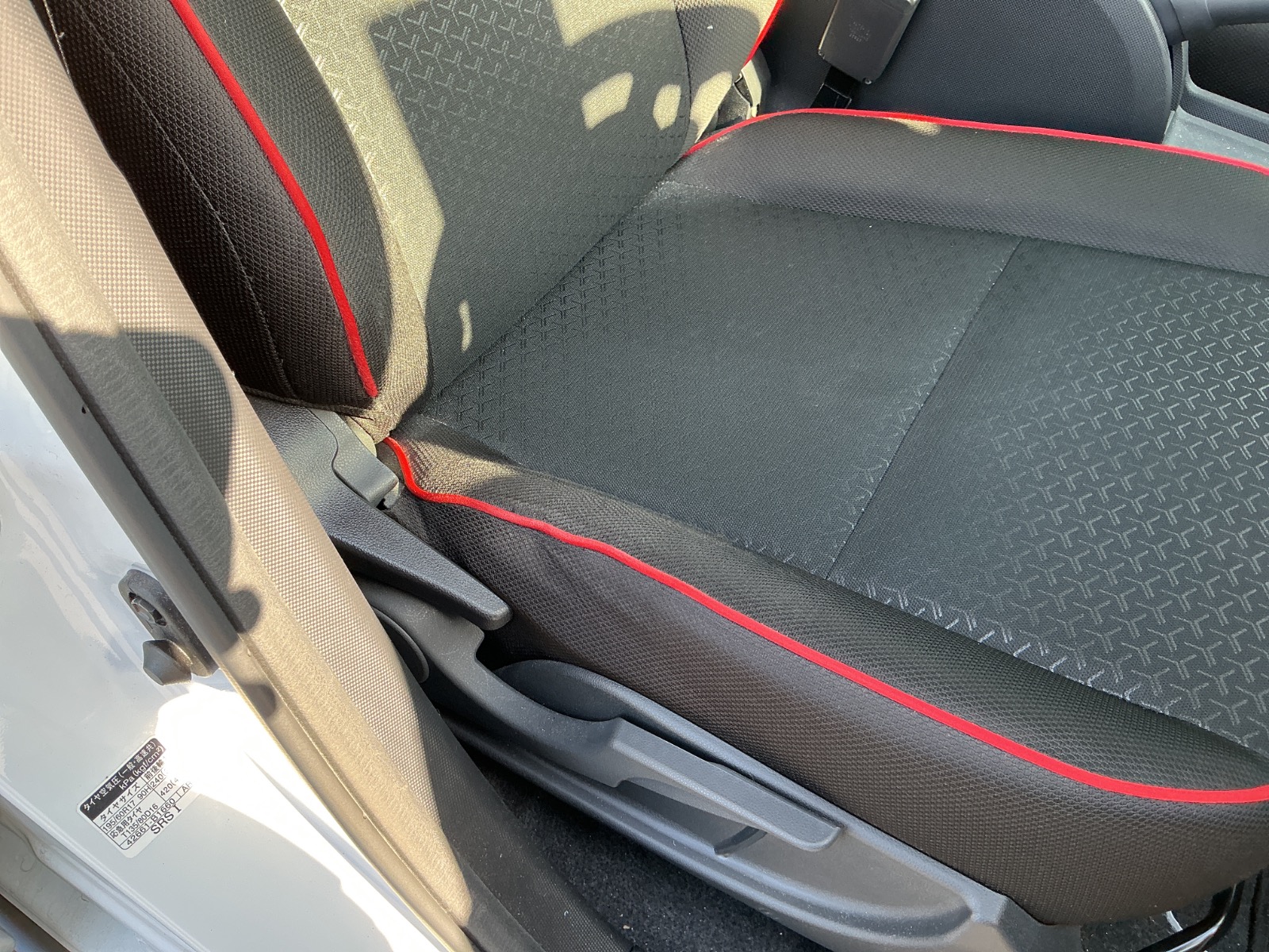 キズ・ヘコミ_64