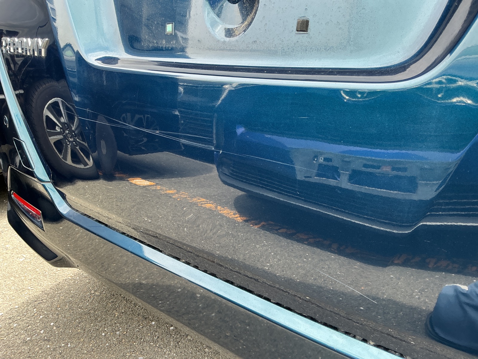 キズ・ヘコミ_42