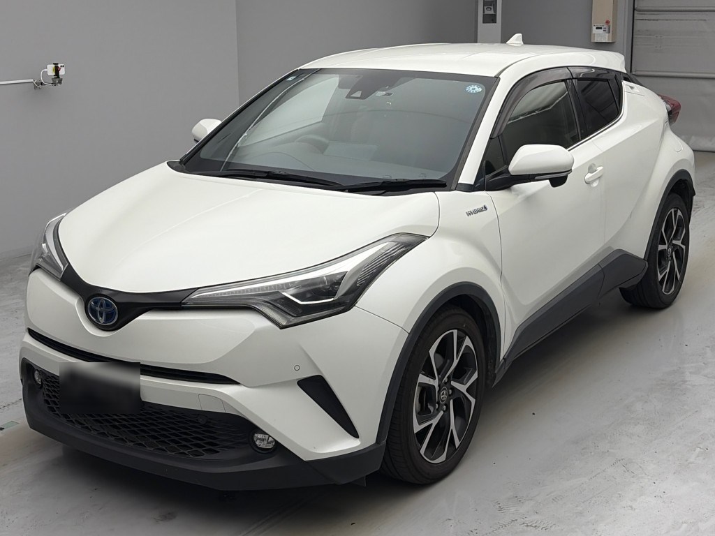 トヨタ C-HR G