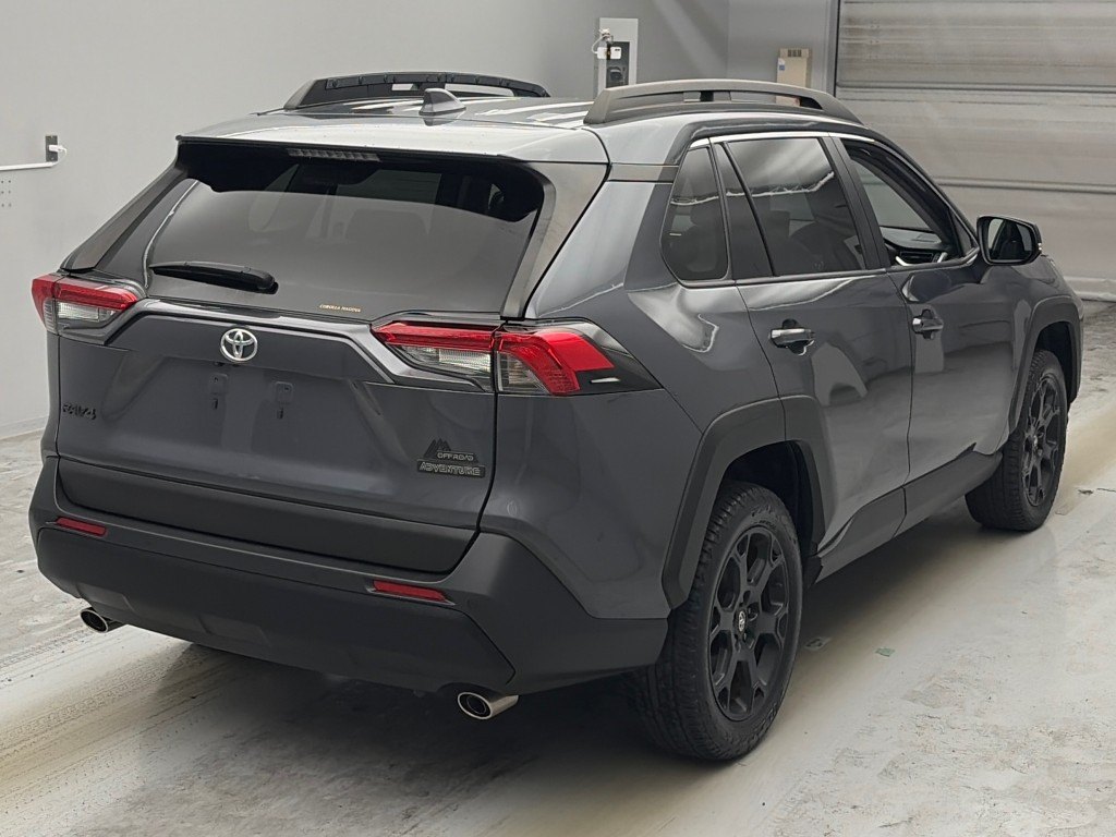 RAV4アドベンチャーオフロード2