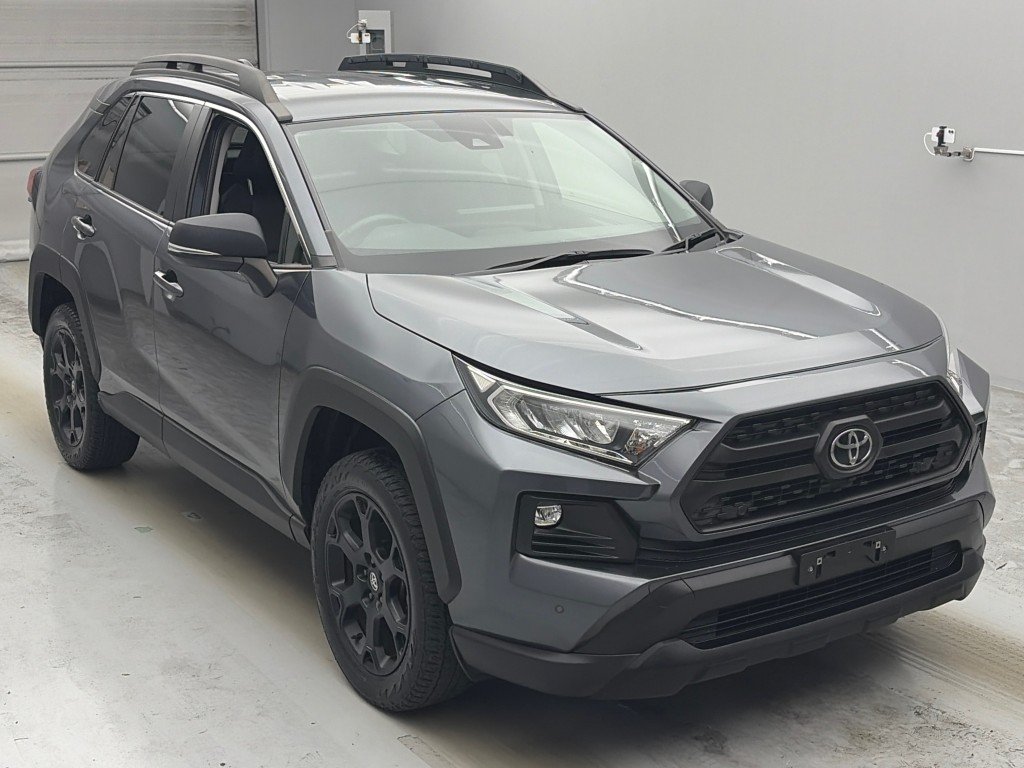 RAV4アドベンチャーオフロード2