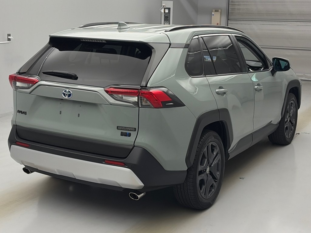 RAV4 HV アドベンチャー