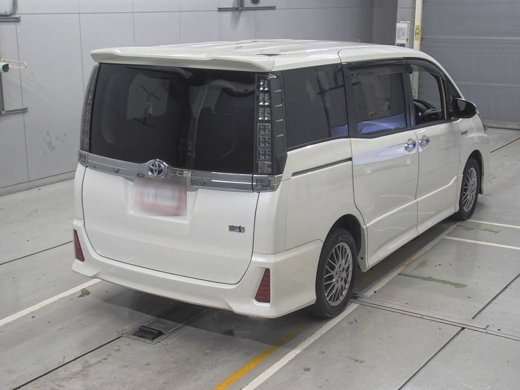 ヴォクシーHV ZSキラメキ2