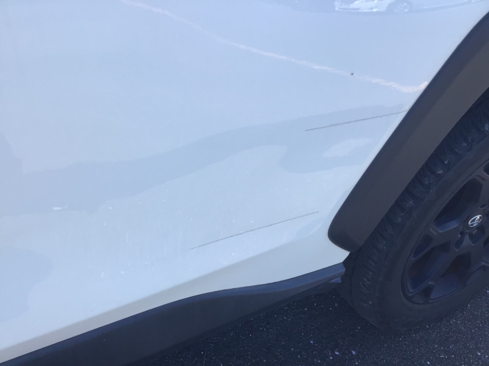 キズ・ヘコミ_25