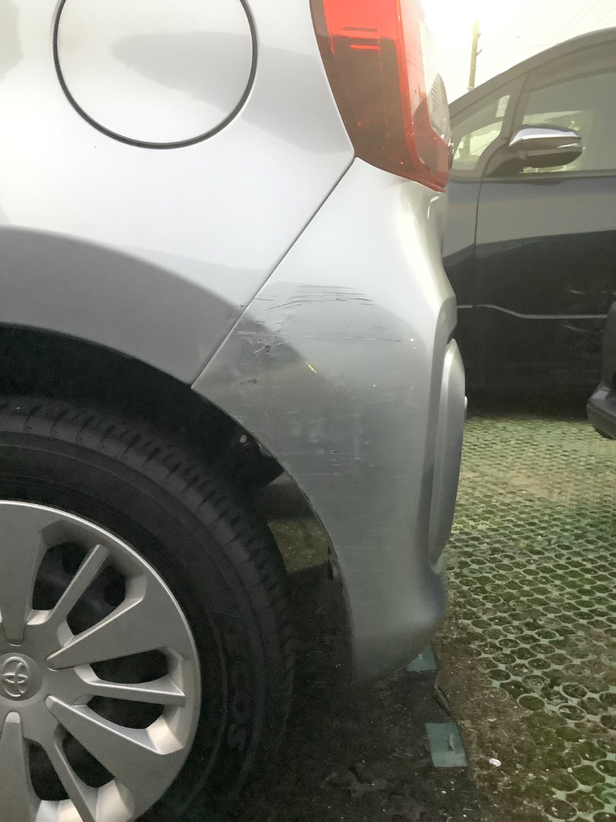 キズ・ヘコミ_55