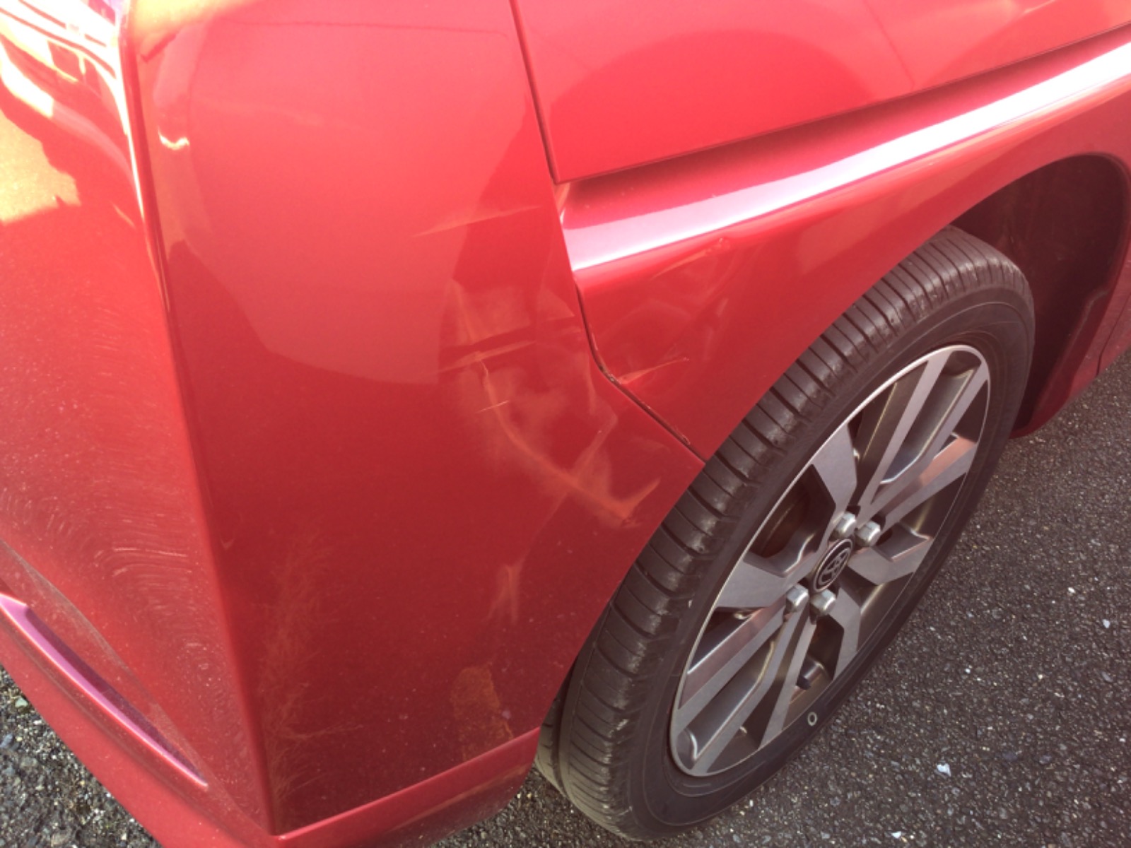 キズ・ヘコミ_56