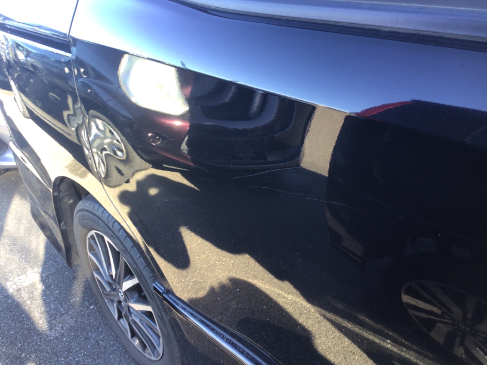 キズ・ヘコミ_27