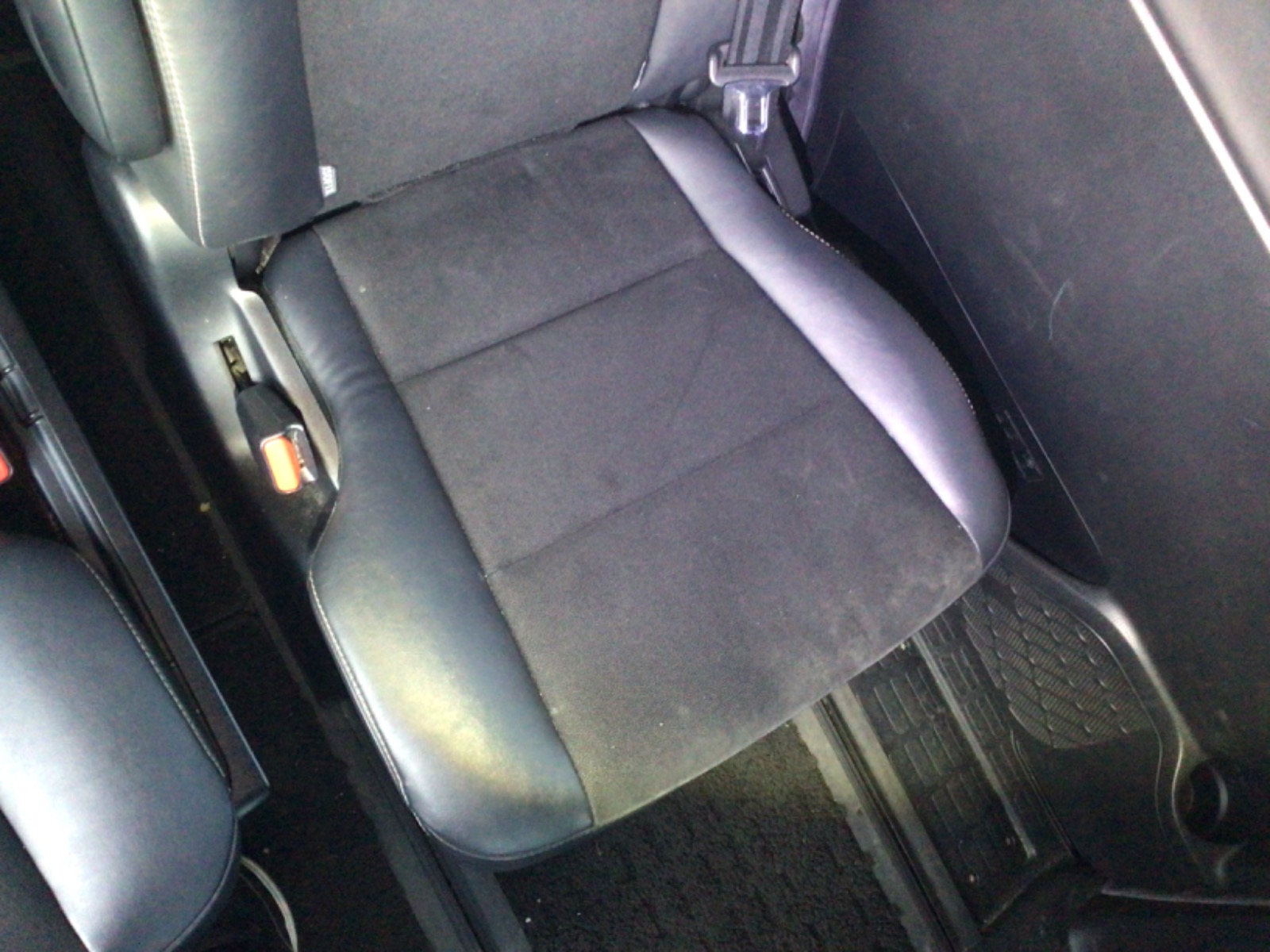 キズ・ヘコミ_64