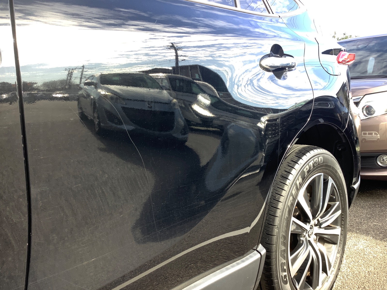 キズ・ヘコミ_24