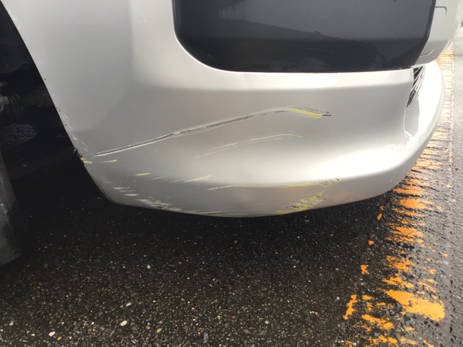 キズ・ヘコミ_06