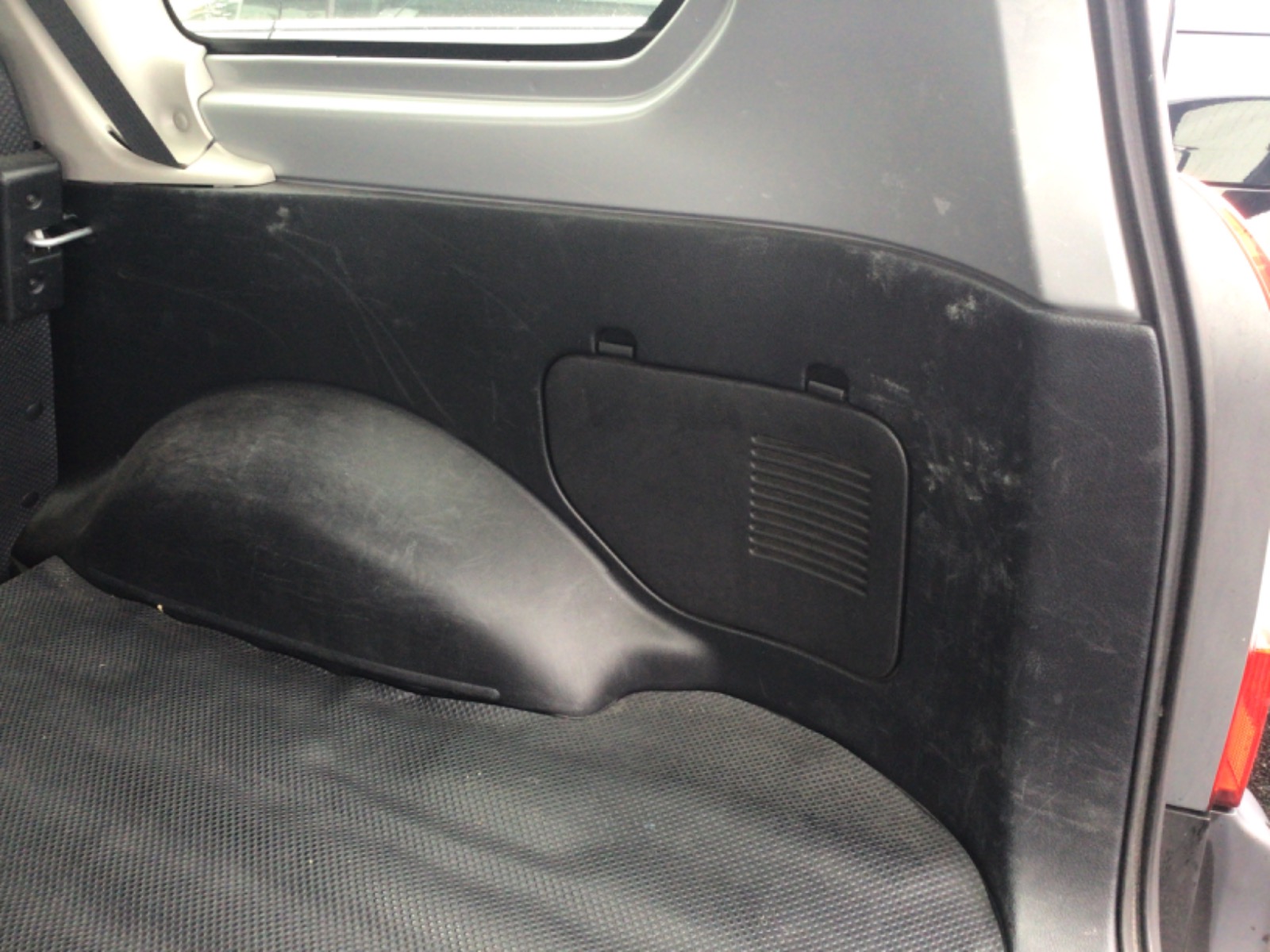 キズ・ヘコミ_64