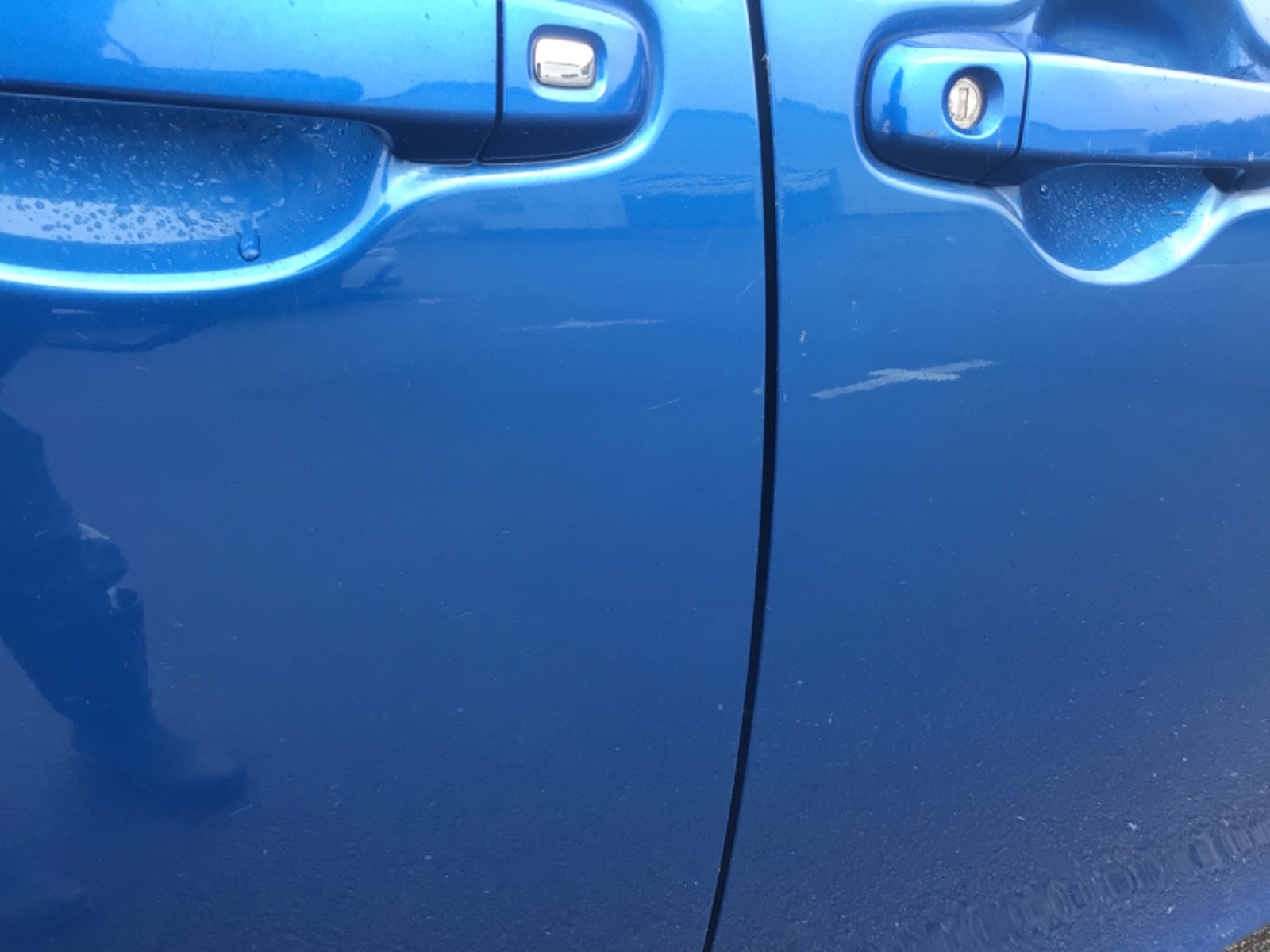 キズ・ヘコミ_26