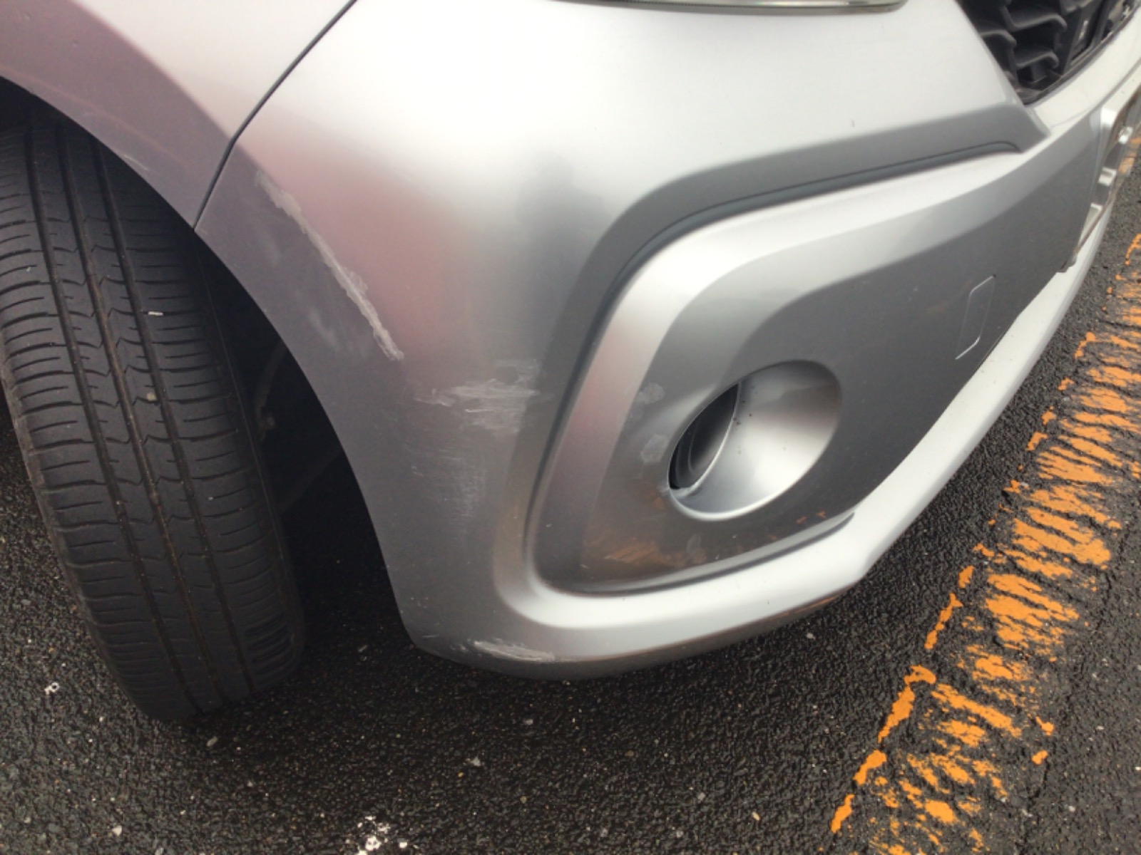 キズ・ヘコミ_06