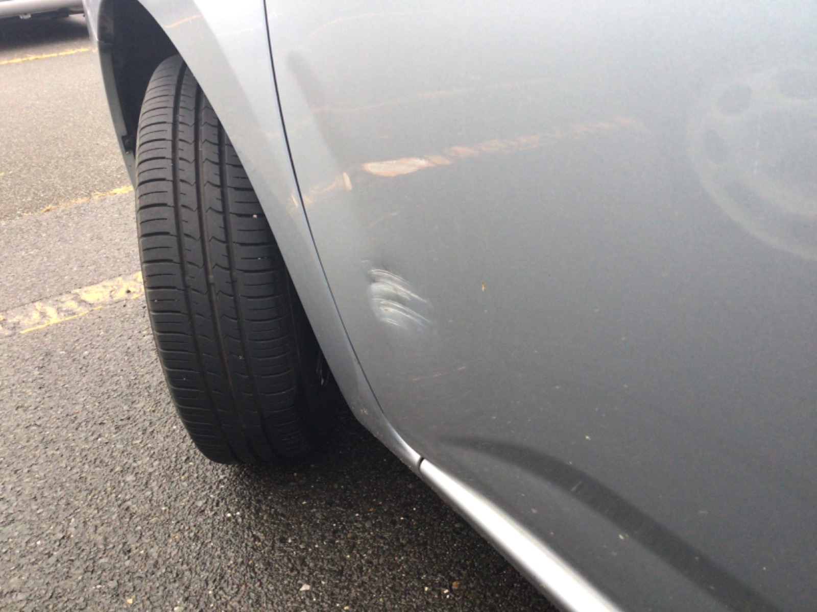 キズ・ヘコミ_16