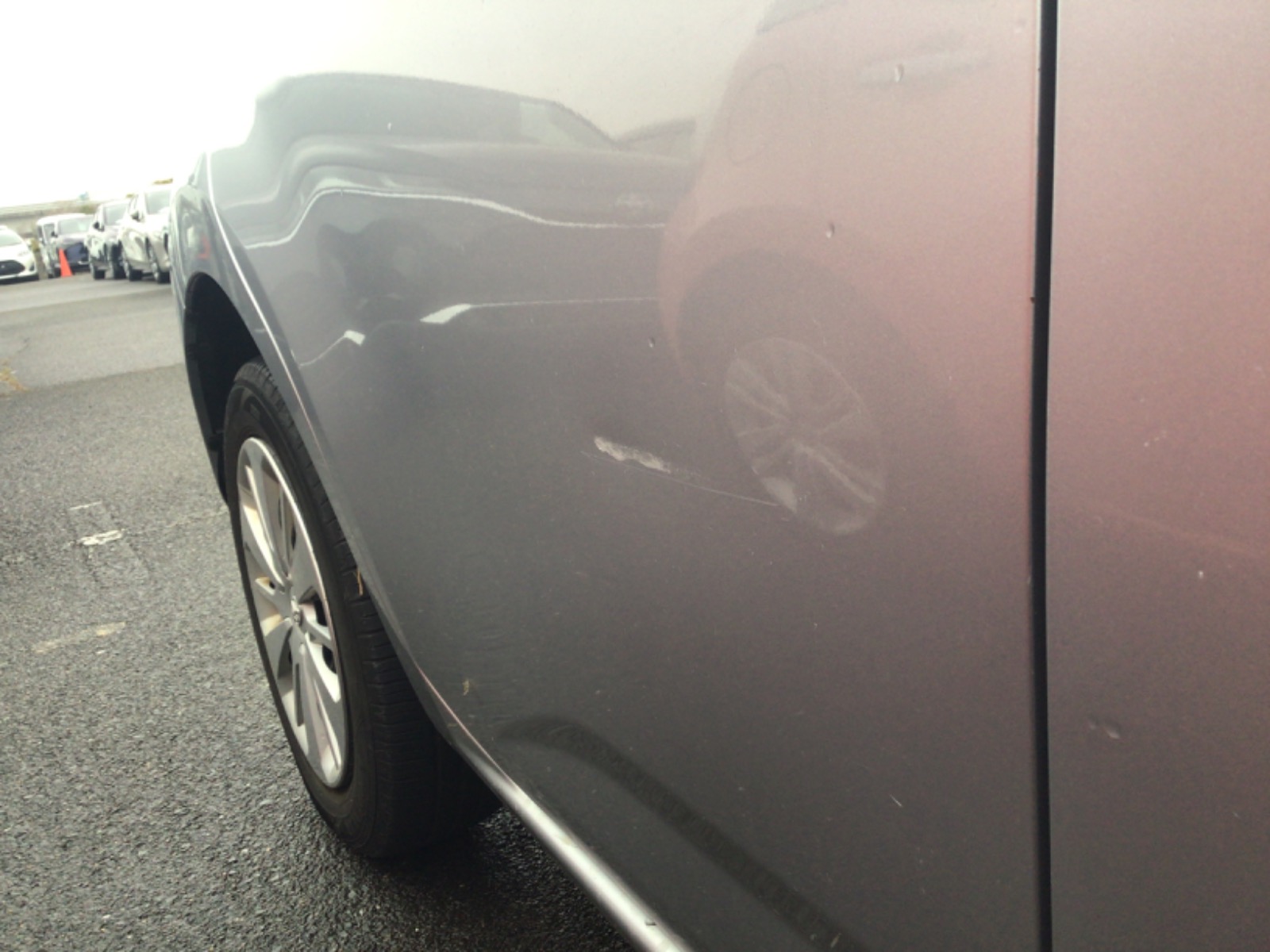 キズ・ヘコミ_26