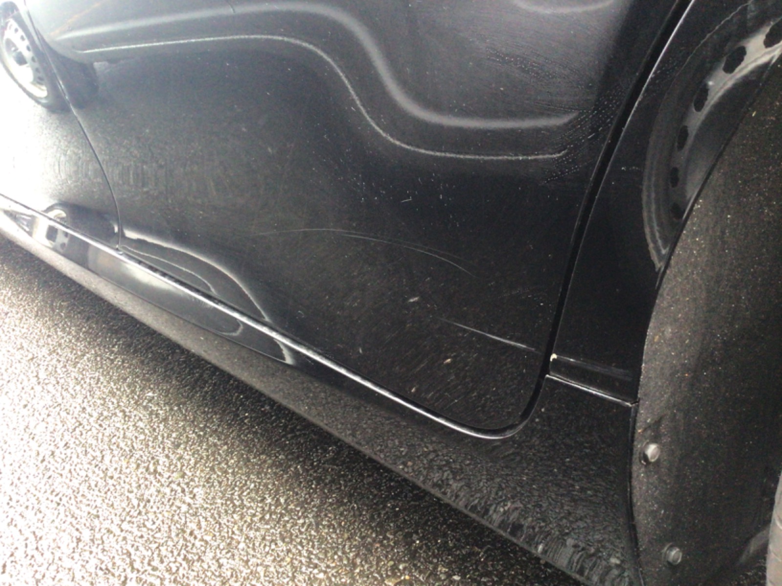 キズ・ヘコミ_25