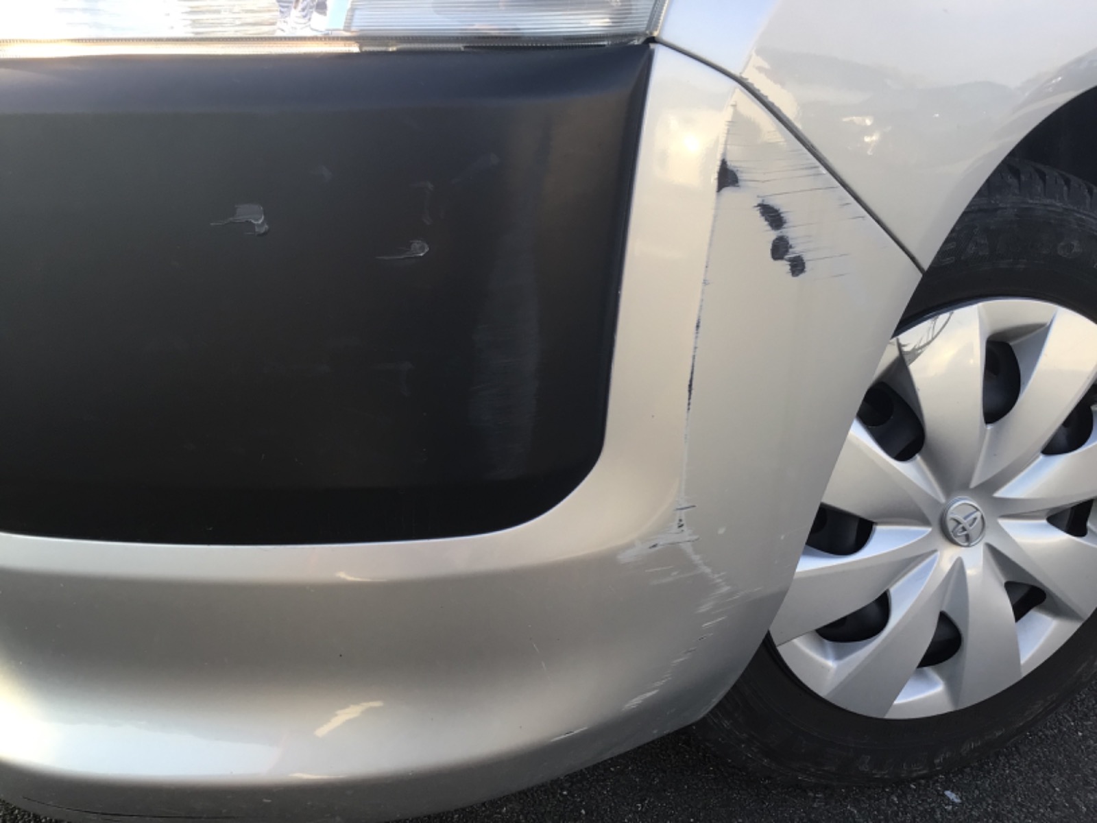 キズ・ヘコミ_05