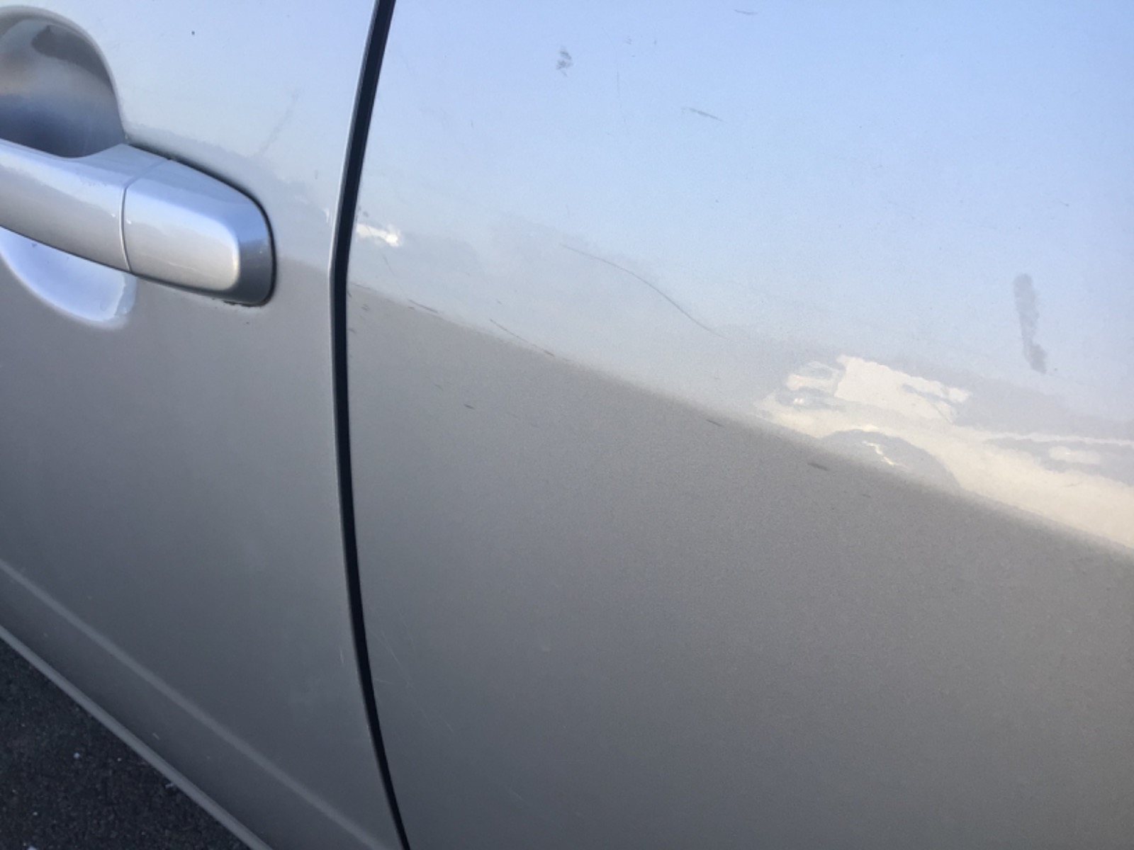 キズ・ヘコミ_24